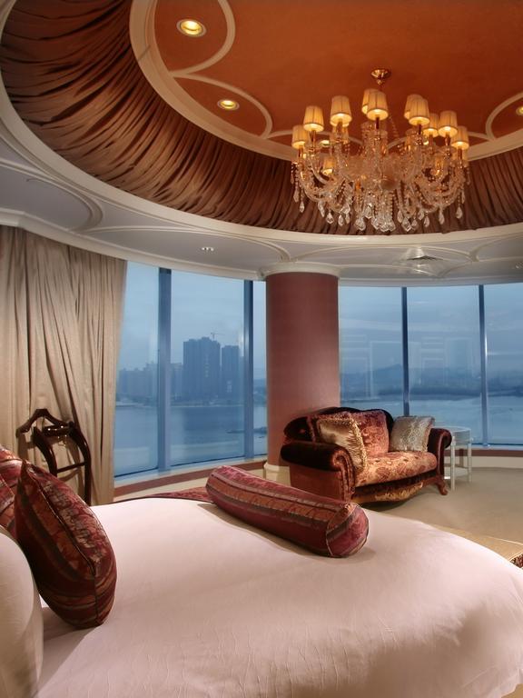 KB Hotel Qingyuan Csingjüan Kültér fotó
